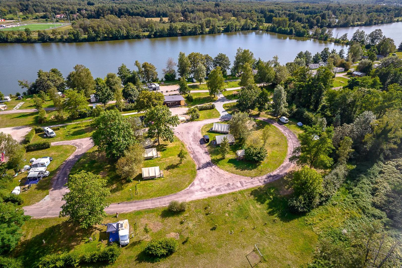 Camping Les Ballastieres - Vosges Du Sud Champagney エクステリア 写真