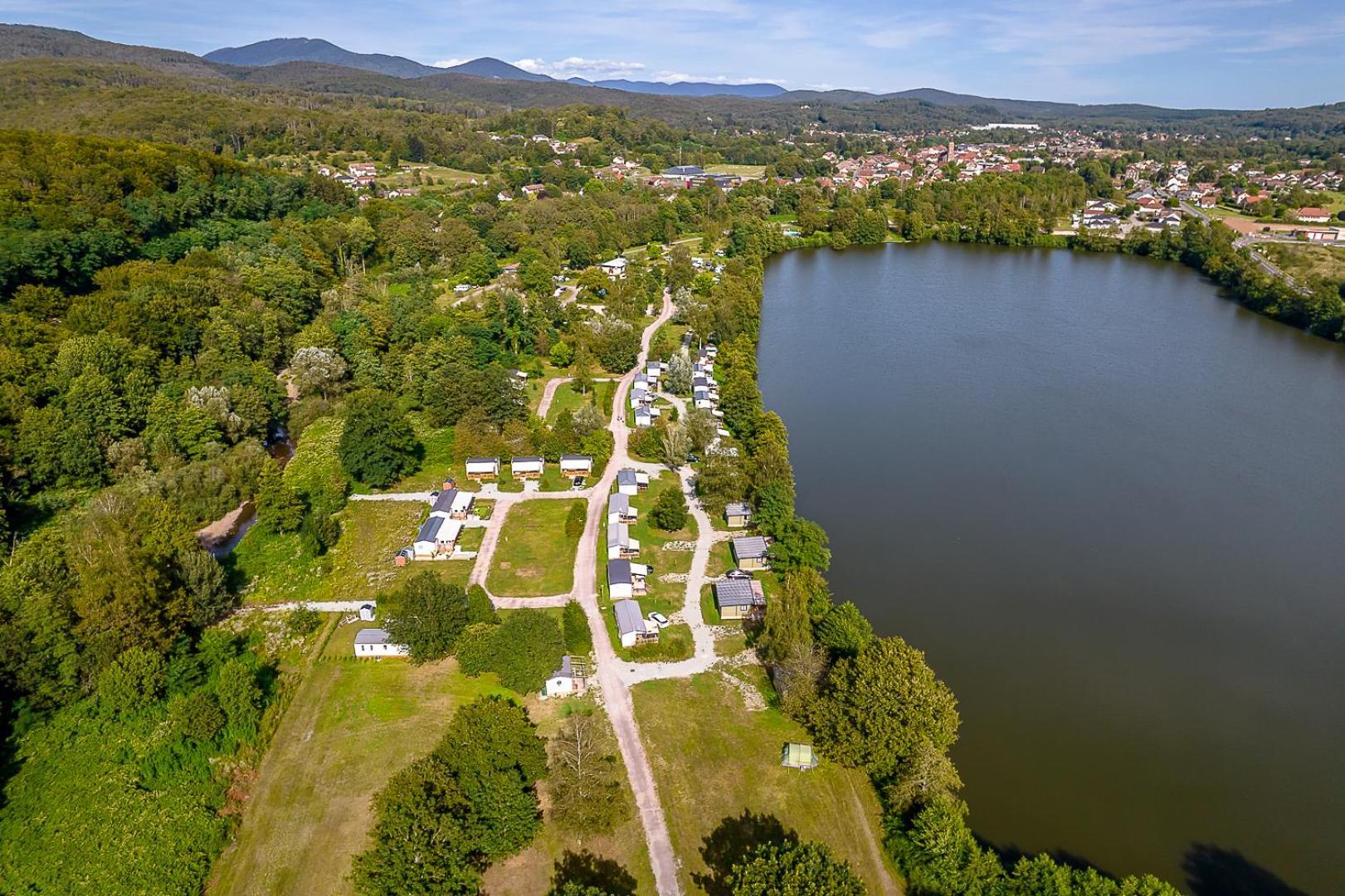 Camping Les Ballastieres - Vosges Du Sud Champagney エクステリア 写真