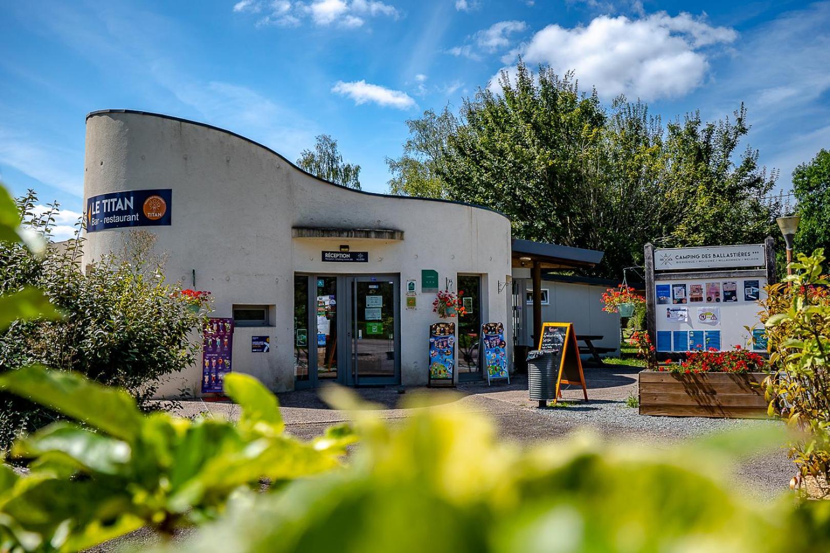 Camping Les Ballastieres - Vosges Du Sud Champagney エクステリア 写真