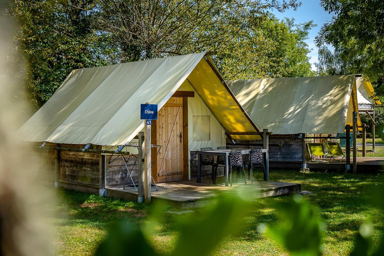 Camping Les Ballastieres - Vosges Du Sud Champagney エクステリア 写真