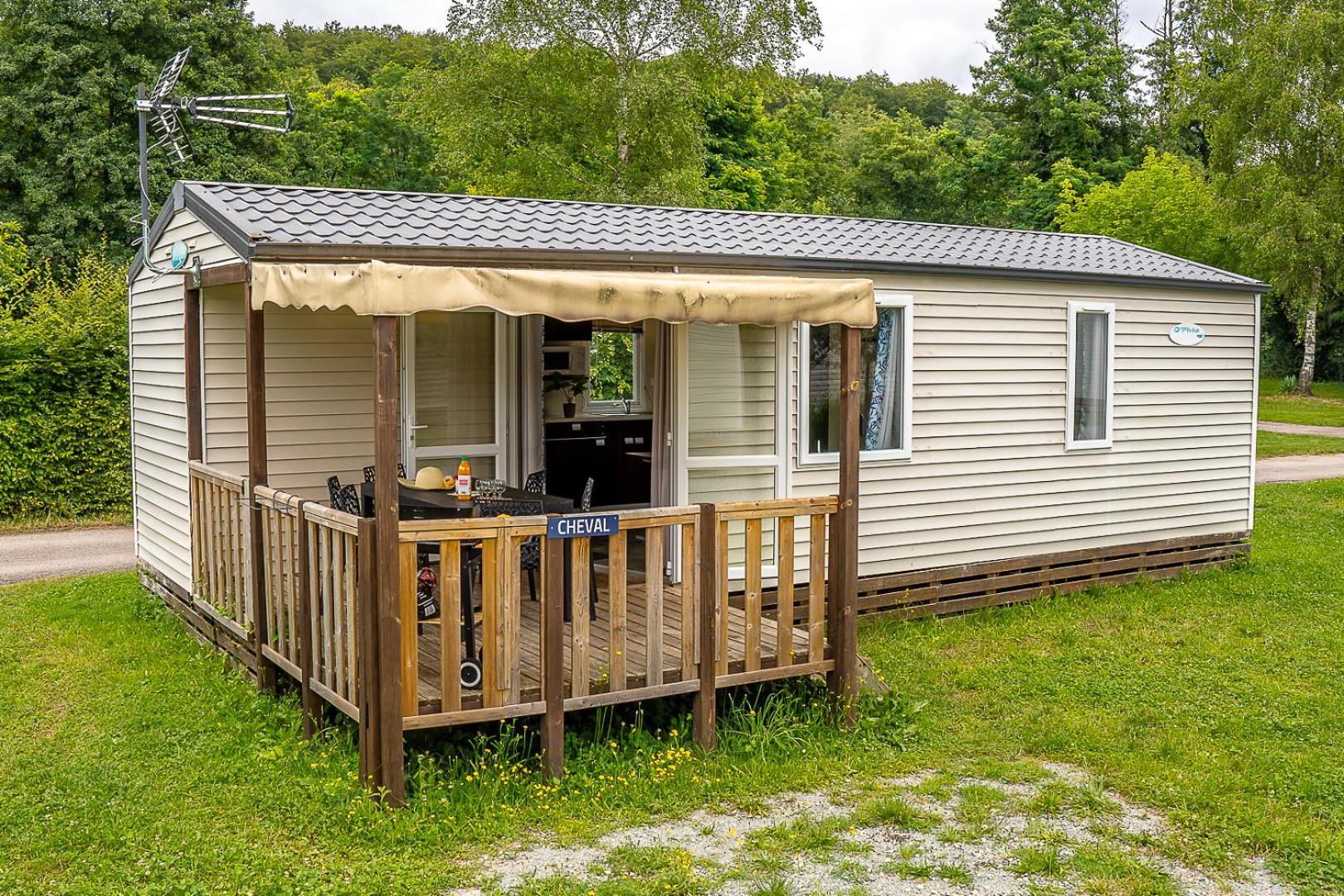 Camping Les Ballastieres - Vosges Du Sud Champagney エクステリア 写真